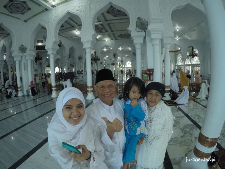 Sholat Ied di Mesjid Baiturrahman, Banda Aceh